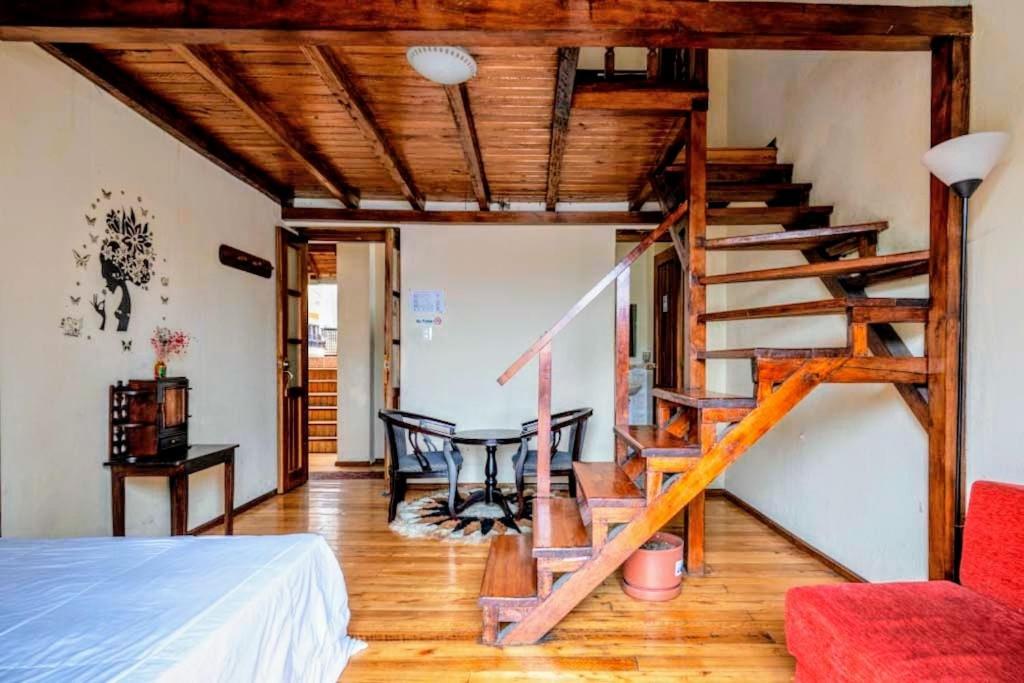 Hostal La Suite Sangolquí Buitenkant foto