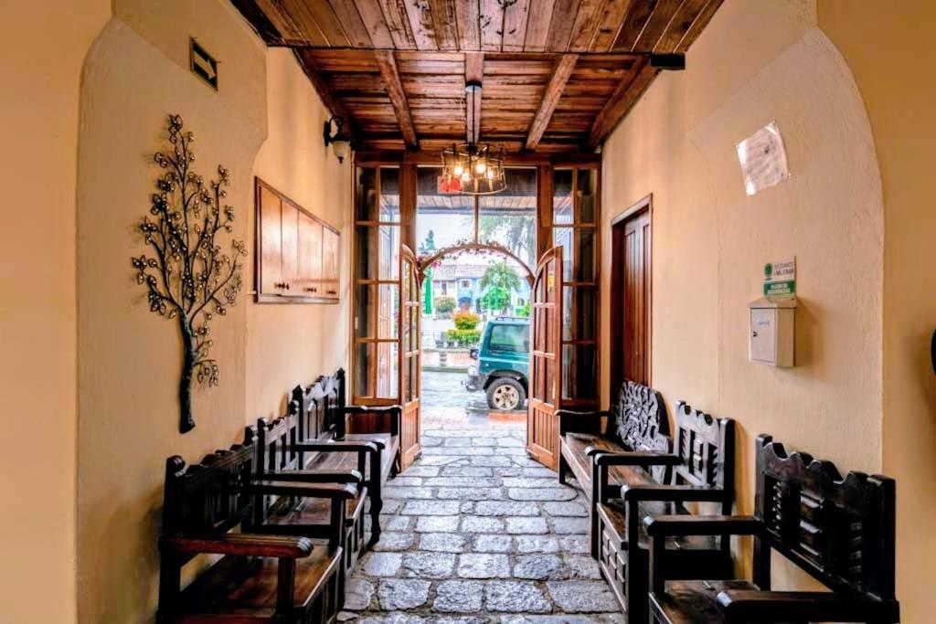 Hostal La Suite Sangolquí Buitenkant foto